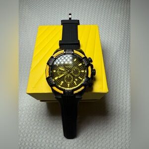 🕰️ Invicta Bolt Chronograph Men’s Watch